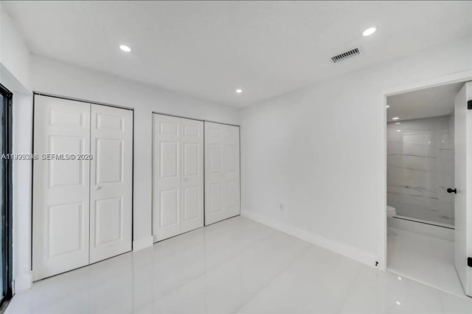 4430 Nw 185th St, Miami Gardens, Florida 33055, Miami Gardens, Florida 33055, 3 Bedrooms Bedrooms, ,2 BathroomsBathrooms,Residential,For Sale,4430 Nw 185th St, Miami Gardens, Florida 33055,A11999398