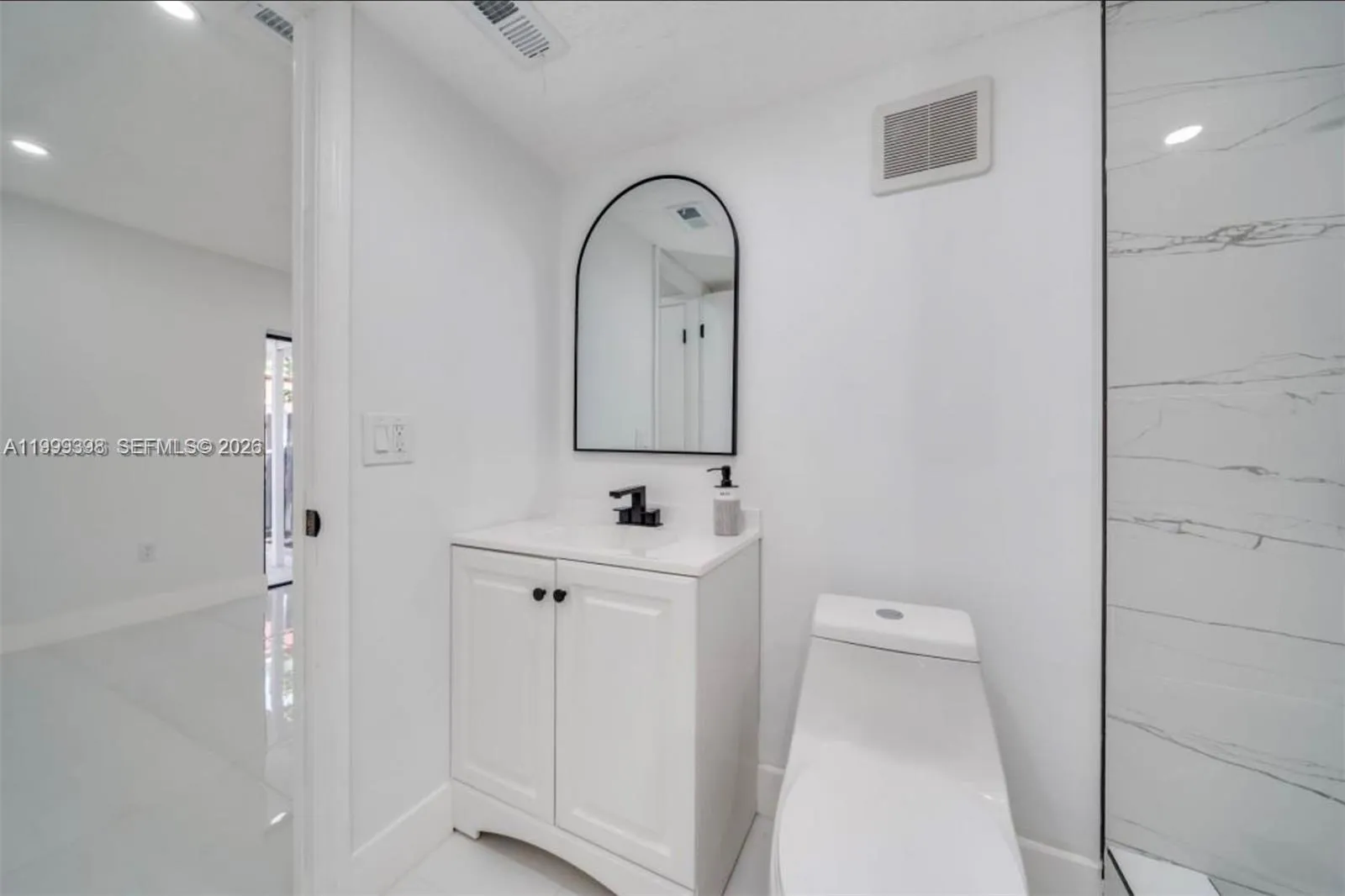 4430 Nw 185th St, Miami Gardens, Florida 33055, Miami Gardens, Florida 33055, 3 Bedrooms Bedrooms, ,2 BathroomsBathrooms,Residential,For Sale,4430 Nw 185th St, Miami Gardens, Florida 33055,A11999398