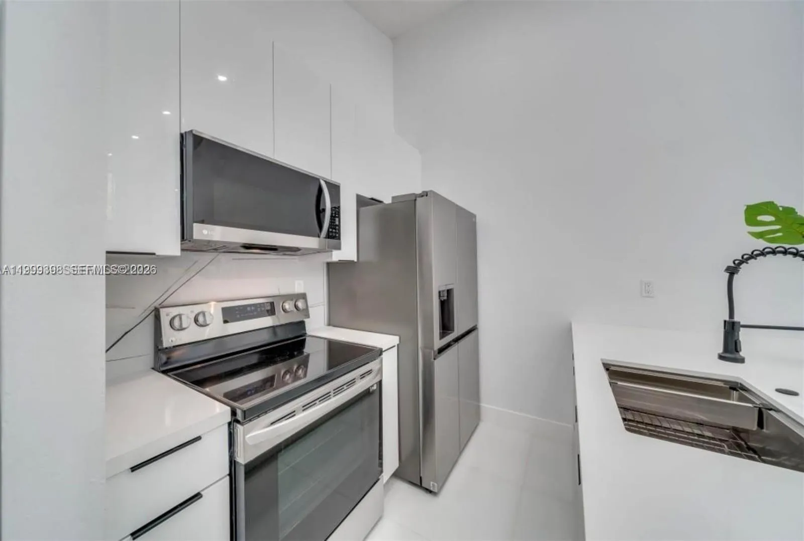 4430 Nw 185th St, Miami Gardens, Florida 33055, Miami Gardens, Florida 33055, 3 Bedrooms Bedrooms, ,2 BathroomsBathrooms,Residential,For Sale,4430 Nw 185th St, Miami Gardens, Florida 33055,A11999398