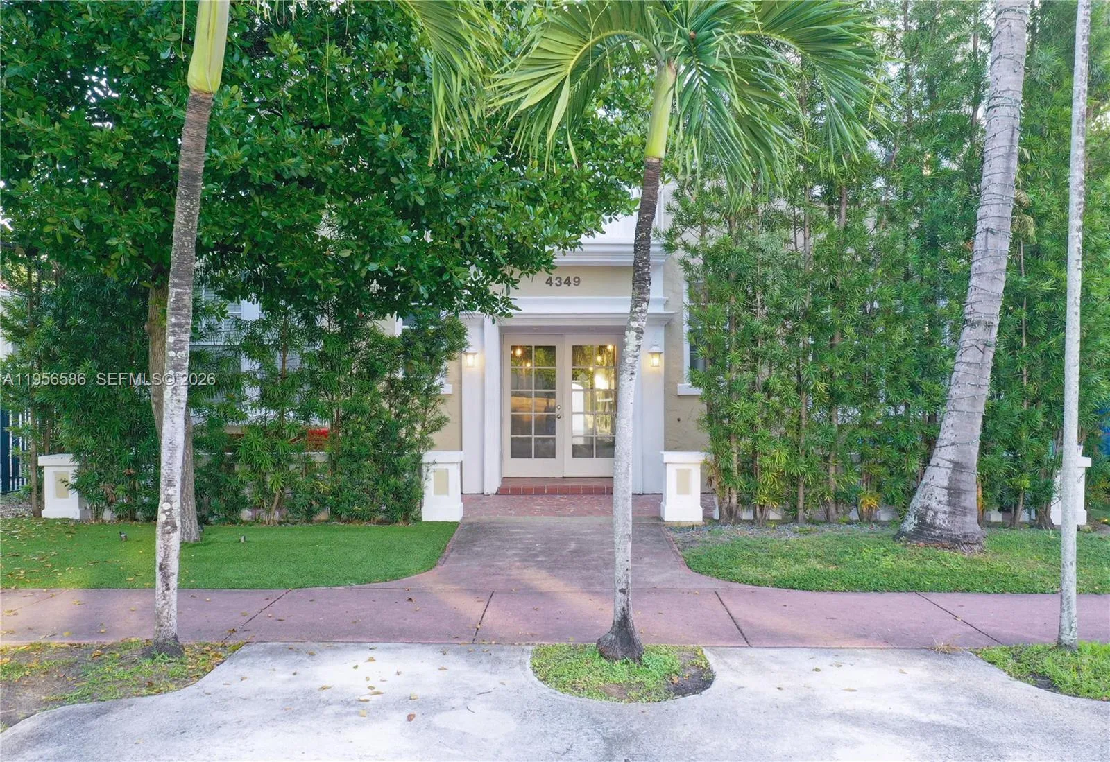 4349 Sheridan Ave 1, Miami Beach, Florida 33140, Miami Beach, Florida 33140, 1 Bedroom Bedrooms, ,1 BathroomBathrooms,Residential Lease,For Rent,4349 Sheridan Ave 1, Miami Beach, Florida 33140,A11956586