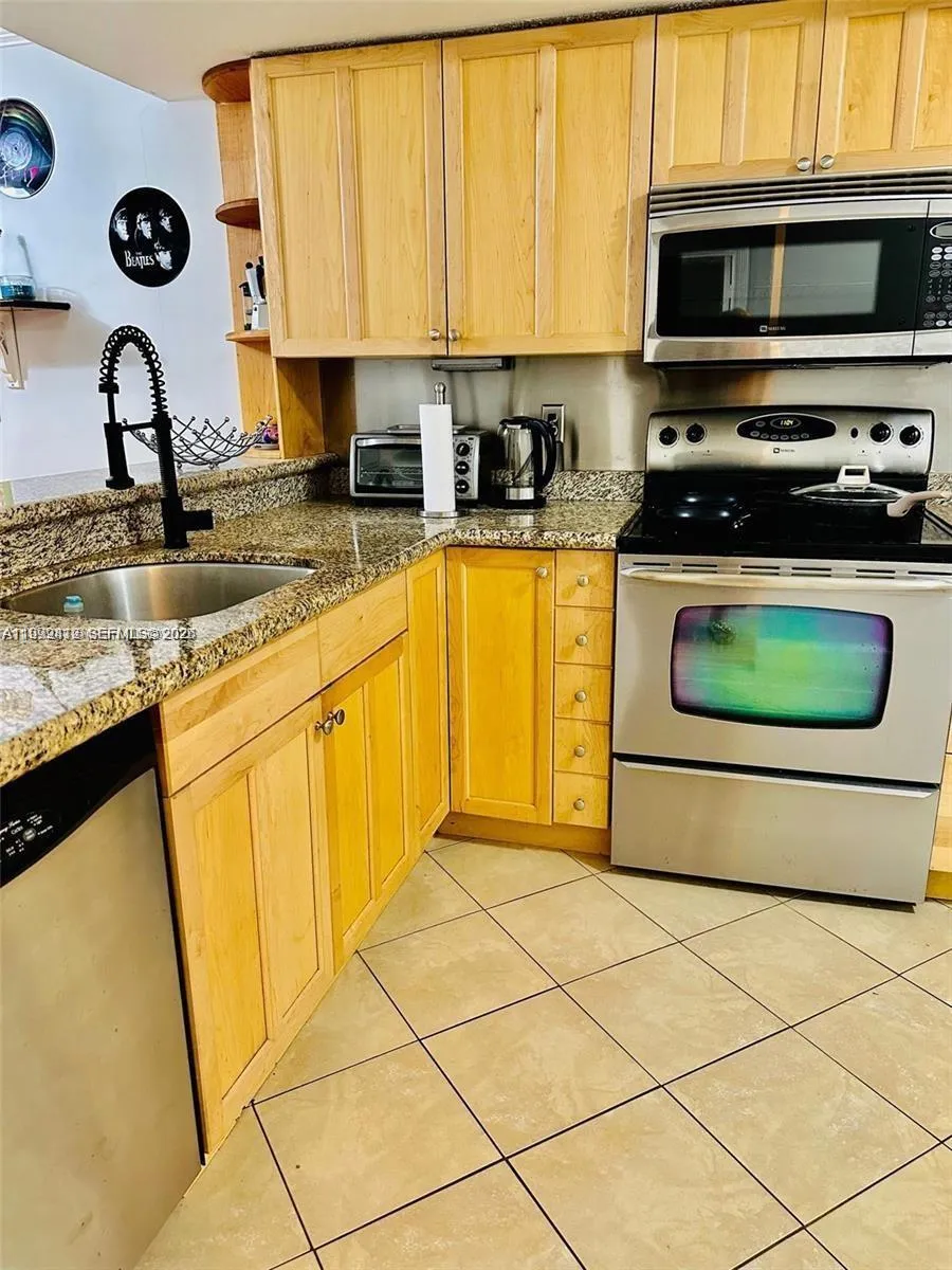 5201 Sw 31st Ave 195, Dania Beach, Florida 33312, Dania Beach, Florida 33312, 2 Bedrooms Bedrooms, ,2 BathroomsBathrooms,Residential Lease,For Rent,5201 Sw 31st Ave 195, Dania Beach, Florida 33312,A11999412