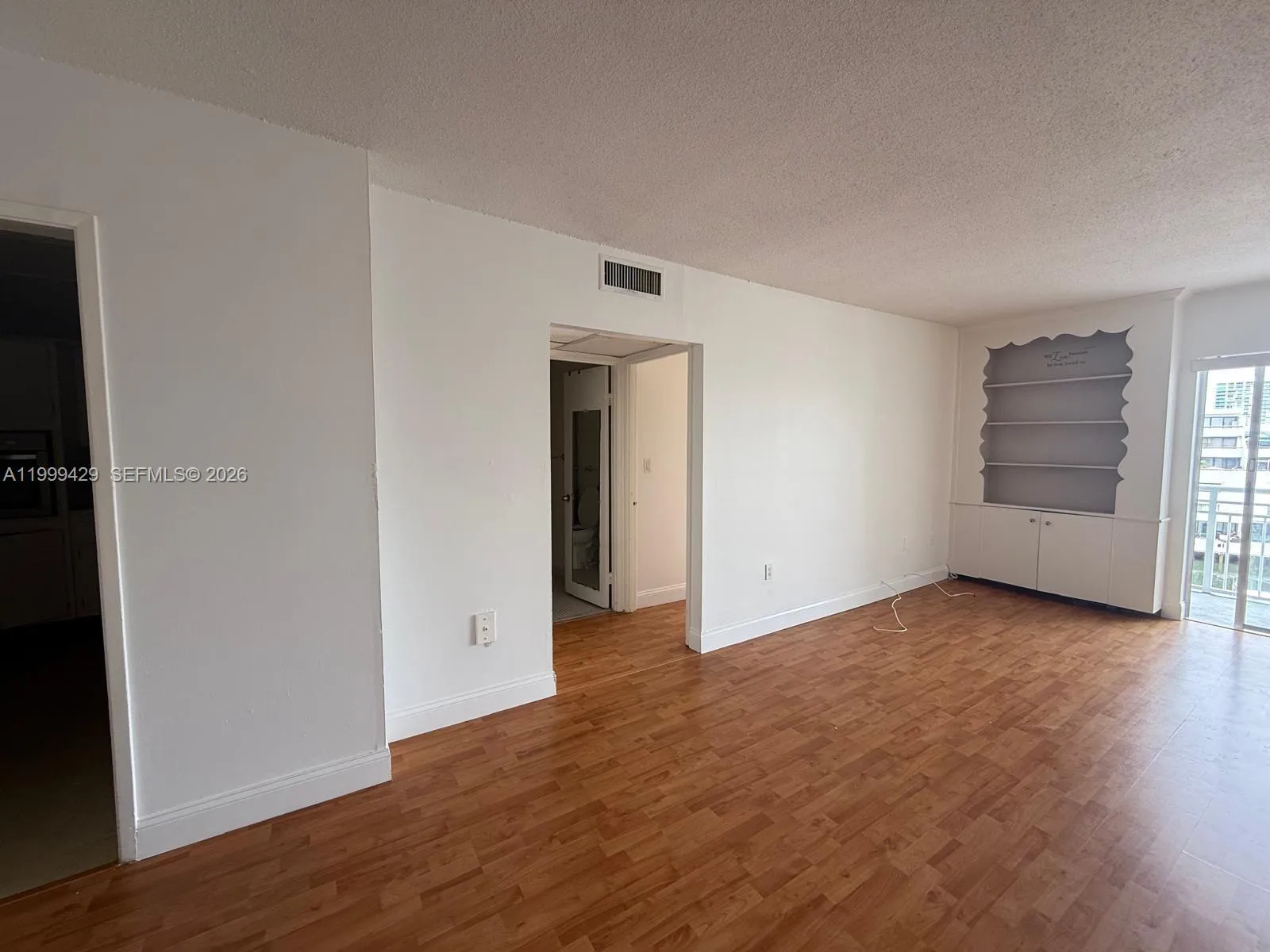 400 Kings Point Dr 527, Sunny Isles Beach, Florida, Sunny Isles Beach, Florida 33160, 1 Bedroom Bedrooms, ,1 BathroomBathrooms,Residential Lease,For Rent,400 Kings Point Dr 527, Sunny Isles Beach, Florida,A11999429