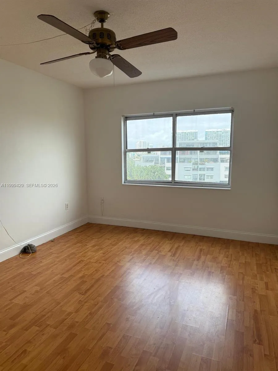 400 Kings Point Dr 527, Sunny Isles Beach, Florida, Sunny Isles Beach, Florida 33160, 1 Bedroom Bedrooms, ,1 BathroomBathrooms,Residential Lease,For Rent,400 Kings Point Dr 527, Sunny Isles Beach, Florida,A11999429