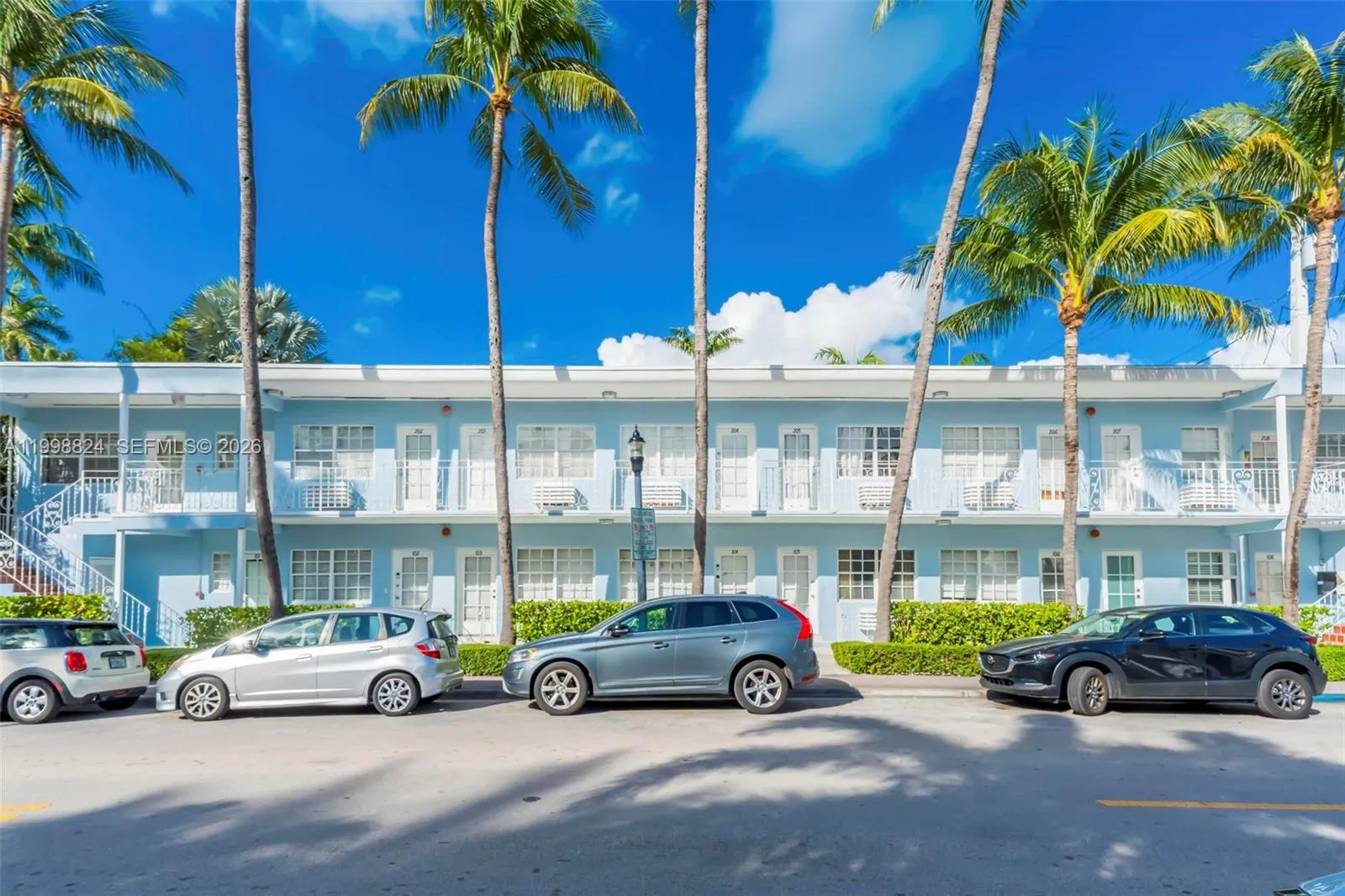 635 8th St 205, Miami Beach, Florida 33139, Miami Beach, Florida 33139, ,1 BathroomBathrooms,Residential Lease,For Rent,635 8th St 205, Miami Beach, Florida 33139,A11998824