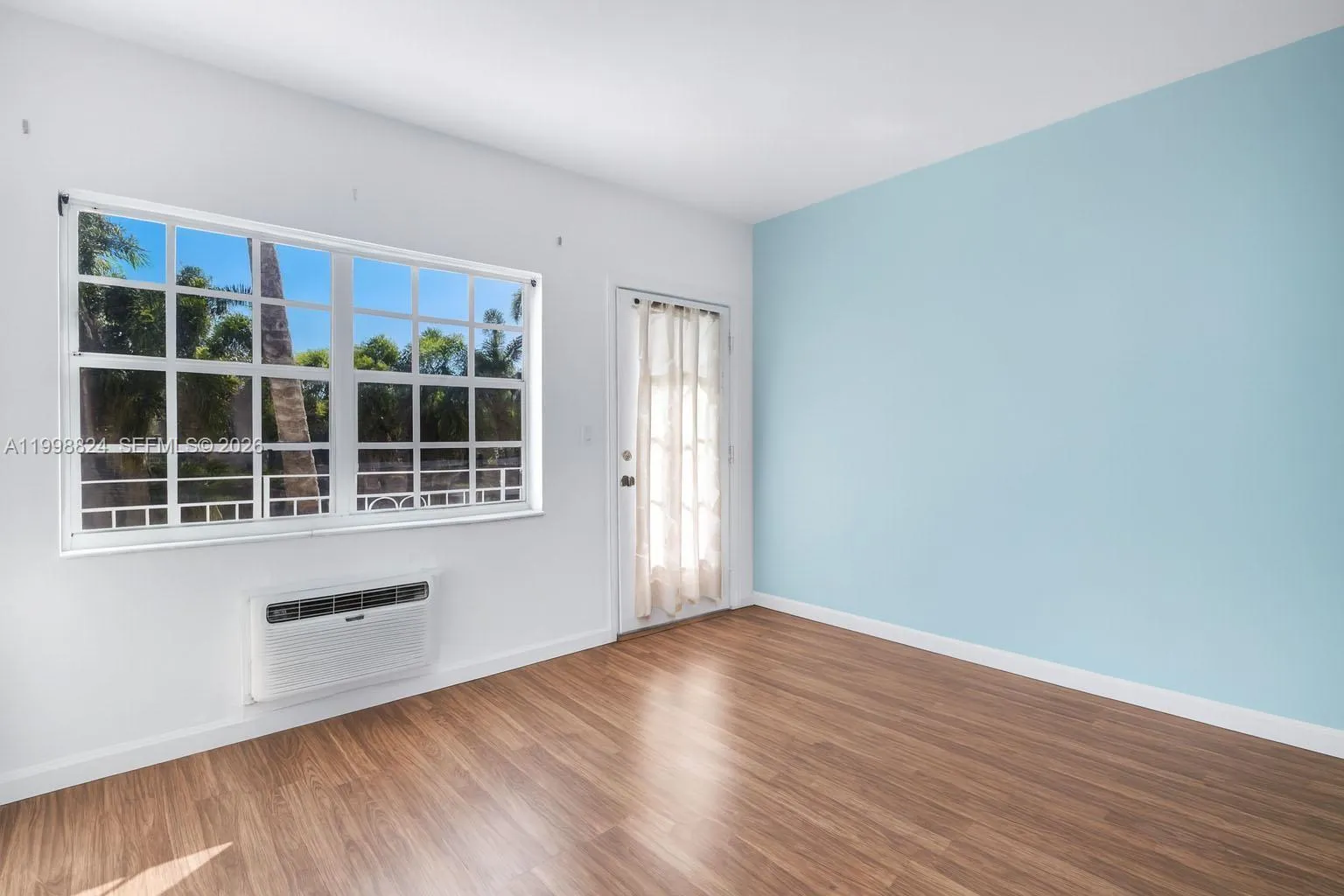 635 8th St 205, Miami Beach, Florida 33139, Miami Beach, Florida 33139, ,1 BathroomBathrooms,Residential Lease,For Rent,635 8th St 205, Miami Beach, Florida 33139,A11998824