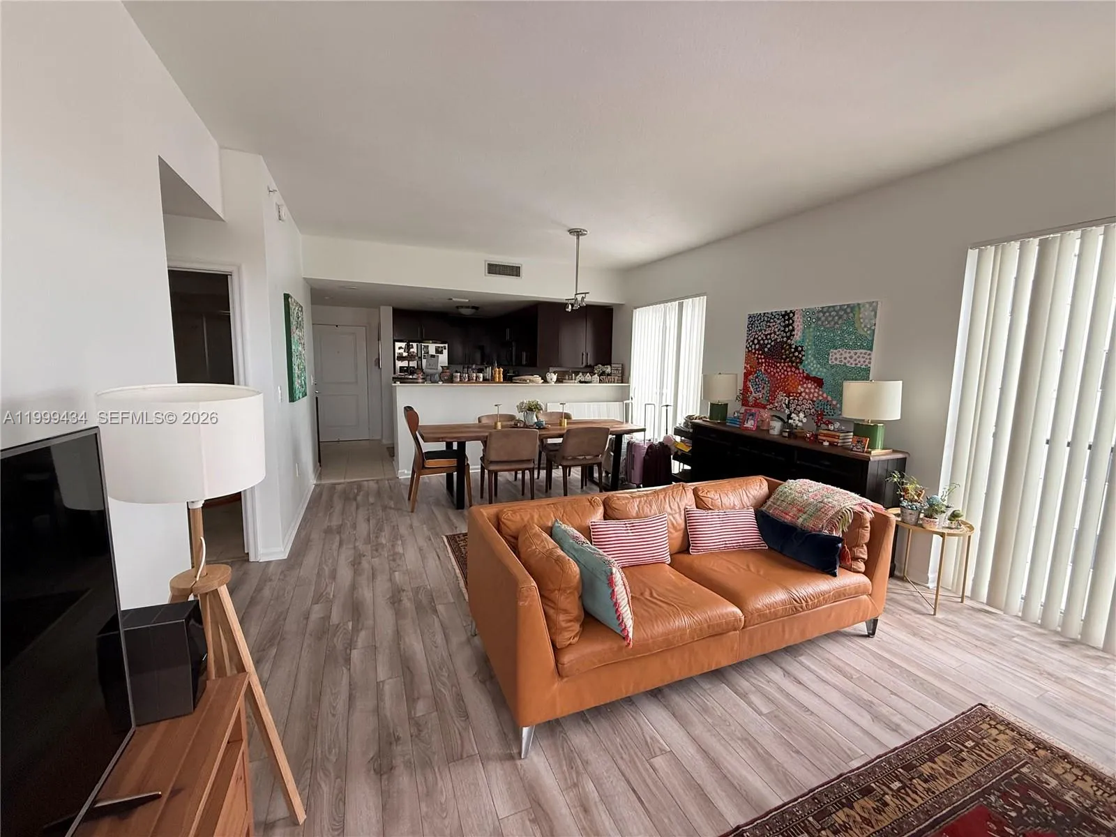 10 Aragon Ave 1104, Coral Gables, Florida 33134, Coral Gables, Florida 33134, 2 Bedrooms Bedrooms, ,2 BathroomsBathrooms,Residential Lease,For Rent,10 Aragon Ave 1104, Coral Gables, Florida 33134,A11999434