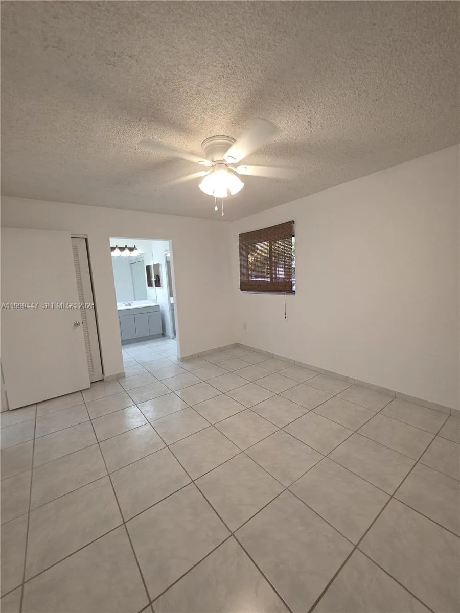 823 Ne 199th St 104-12, Miami, Florida 33179, Miami, Florida 33179, 2 Bedrooms Bedrooms, ,2 BathroomsBathrooms,Residential Lease,For Rent,823 Ne 199th St 104-12, Miami, Florida 33179,A11999447