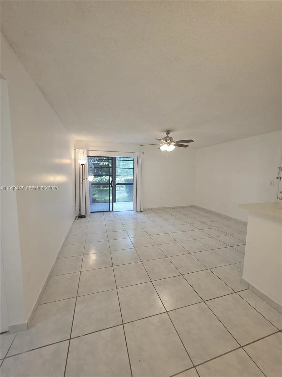 823 Ne 199th St 104-12, Miami, Florida 33179, Miami, Florida 33179, 2 Bedrooms Bedrooms, ,2 BathroomsBathrooms,Residential Lease,For Rent,823 Ne 199th St 104-12, Miami, Florida 33179,A11999447