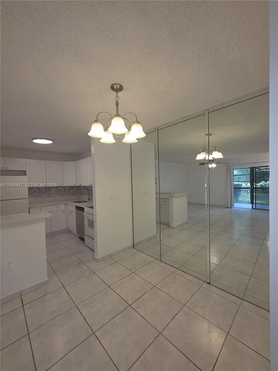 823 Ne 199th St 104-12, Miami, Florida 33179, Miami, Florida 33179, 2 Bedrooms Bedrooms, ,2 BathroomsBathrooms,Residential Lease,For Rent,823 Ne 199th St 104-12, Miami, Florida 33179,A11999447