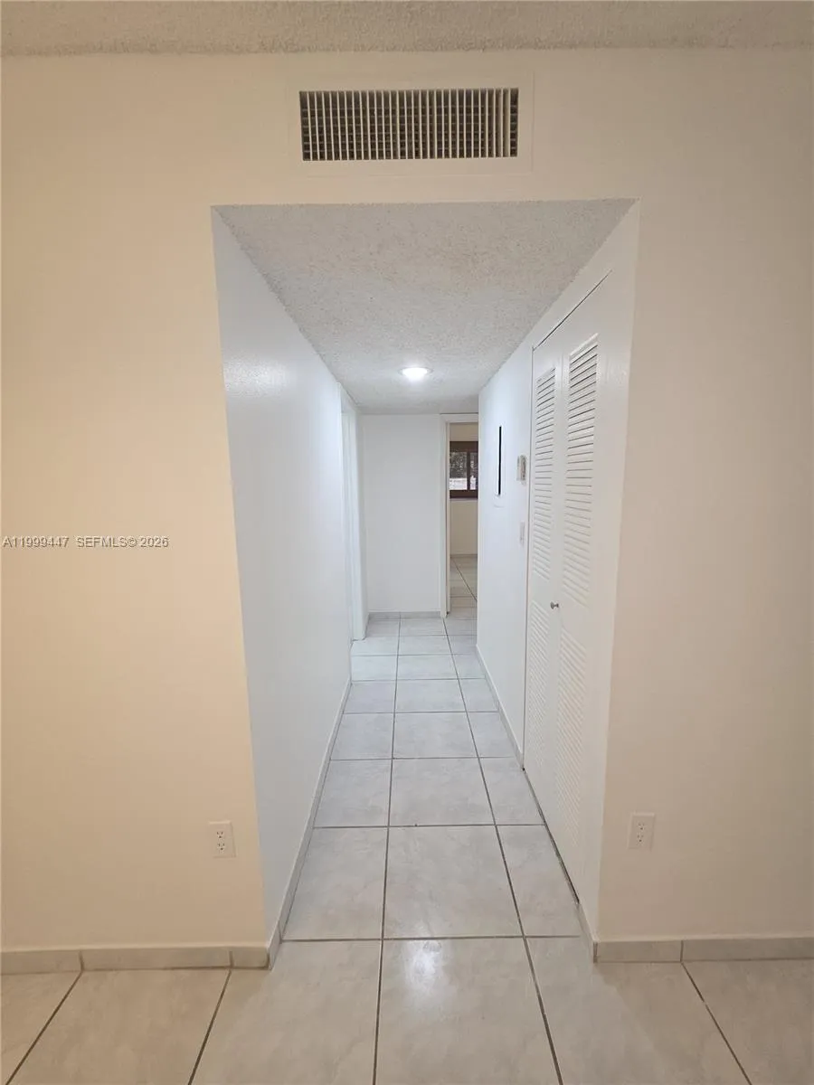 823 Ne 199th St 104-12, Miami, Florida 33179, Miami, Florida 33179, 2 Bedrooms Bedrooms, ,2 BathroomsBathrooms,Residential Lease,For Rent,823 Ne 199th St 104-12, Miami, Florida 33179,A11999447