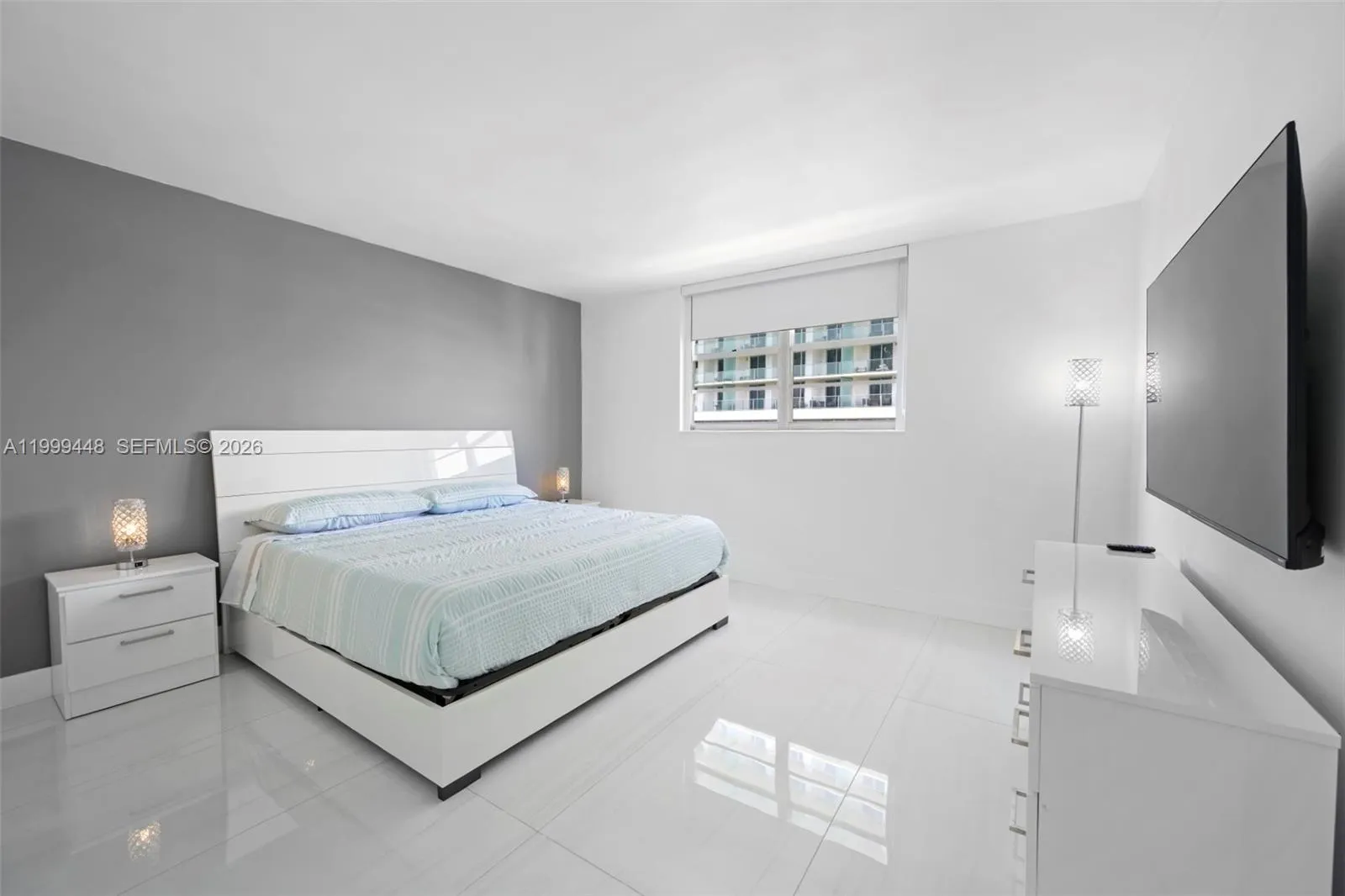 4001 S Ocean Dr 15b, Hollywood, Florida 33019, Hollywood, Florida 33019, 2 Bedrooms Bedrooms, ,2 BathroomsBathrooms,Residential,For Sale,4001 S Ocean Dr 15b, Hollywood, Florida 33019,A11999448