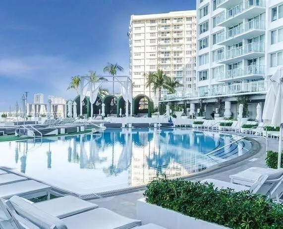 1100 West Ave 409, Miami Beach, Florida 33139, Miami Beach, Florida 33139, 1 Bedroom Bedrooms, ,1 BathroomBathrooms,Residential Lease,For Rent,1100 West Ave 409, Miami Beach, Florida 33139,A11999459