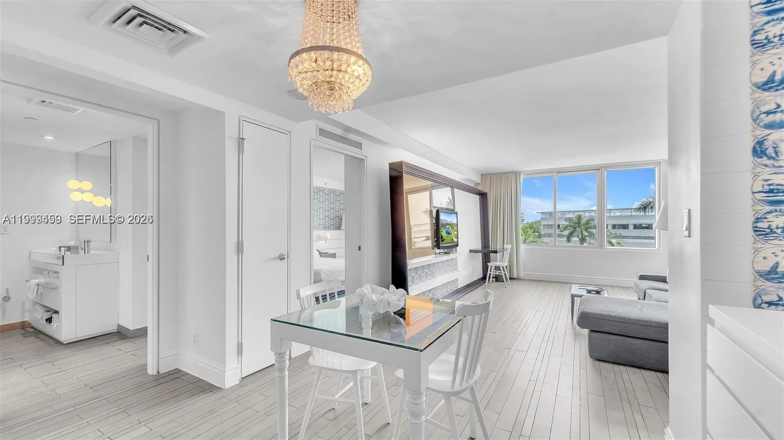 1100 West Ave 409, Miami Beach, Florida 33139, Miami Beach, Florida 33139, 1 Bedroom Bedrooms, ,1 BathroomBathrooms,Residential Lease,For Rent,1100 West Ave 409, Miami Beach, Florida 33139,A11999459