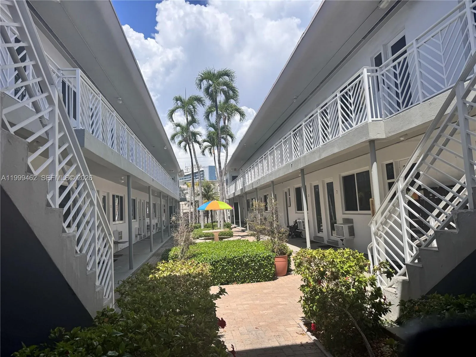 7430 Byron Ave 7a, Miami Beach, Florida 33141, Miami Beach, Florida 33141, ,1 BathroomBathrooms,Residential Lease,For Rent,7430 Byron Ave 7a, Miami Beach, Florida 33141,A11999462