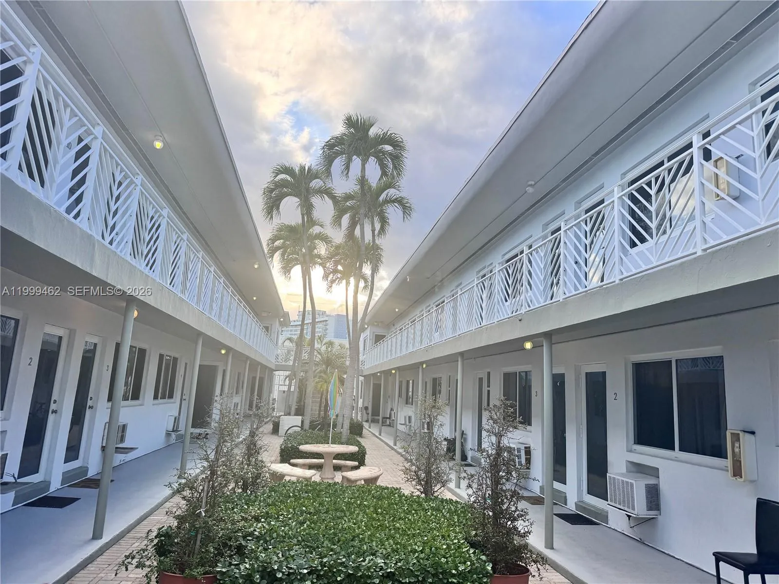 7430 Byron Ave 7a, Miami Beach, Florida 33141, Miami Beach, Florida 33141, ,1 BathroomBathrooms,Residential Lease,For Rent,7430 Byron Ave 7a, Miami Beach, Florida 33141,A11999462