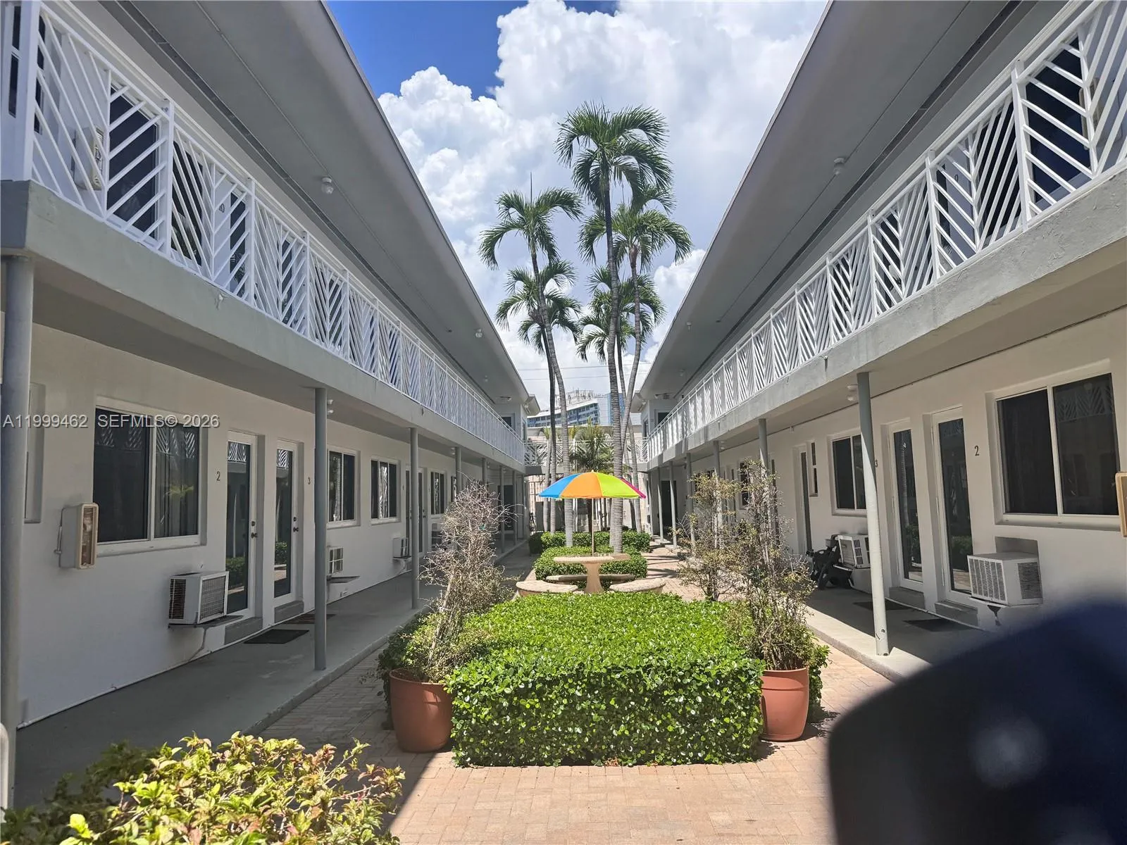 7430 Byron Ave 7a, Miami Beach, Florida 33141, Miami Beach, Florida 33141, ,1 BathroomBathrooms,Residential Lease,For Rent,7430 Byron Ave 7a, Miami Beach, Florida 33141,A11999462