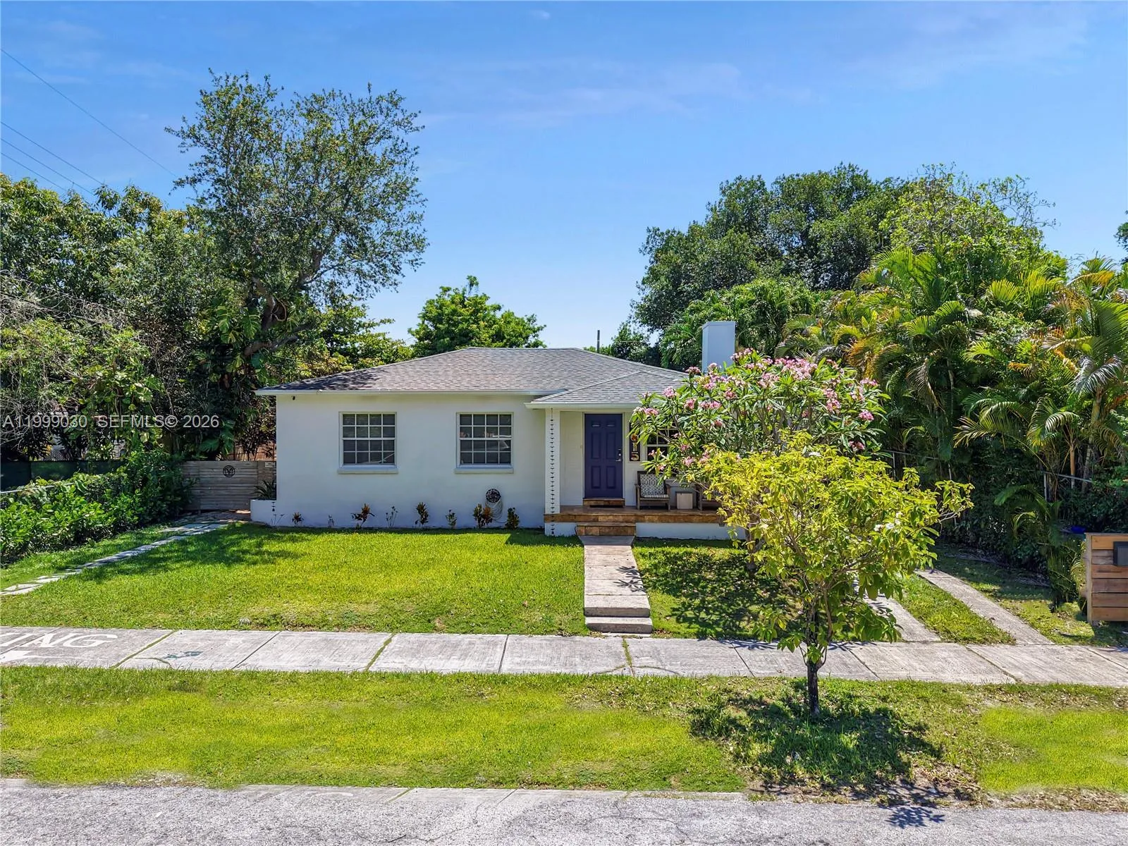 2615 Sw 34th Ct, Miami, Florida 33133, Miami, Florida 33133, 4 Bedrooms Bedrooms, ,2 BathroomsBathrooms,Residential,For Sale,2615 Sw 34th Ct, Miami, Florida 33133,A11999030