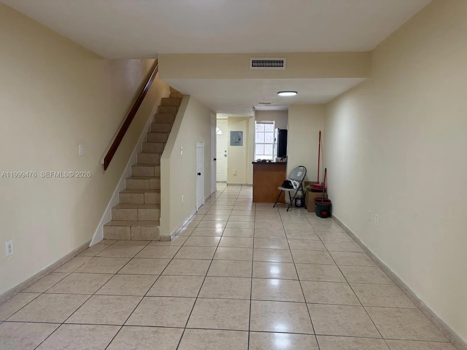 2310 W 60th St 9-g, Hialeah, Florida 33016, Hialeah, Florida 33016, 2 Bedrooms Bedrooms, ,1 BathroomBathrooms,Residential Lease,For Rent,2310 W 60th St 9-g, Hialeah, Florida 33016,A11999476