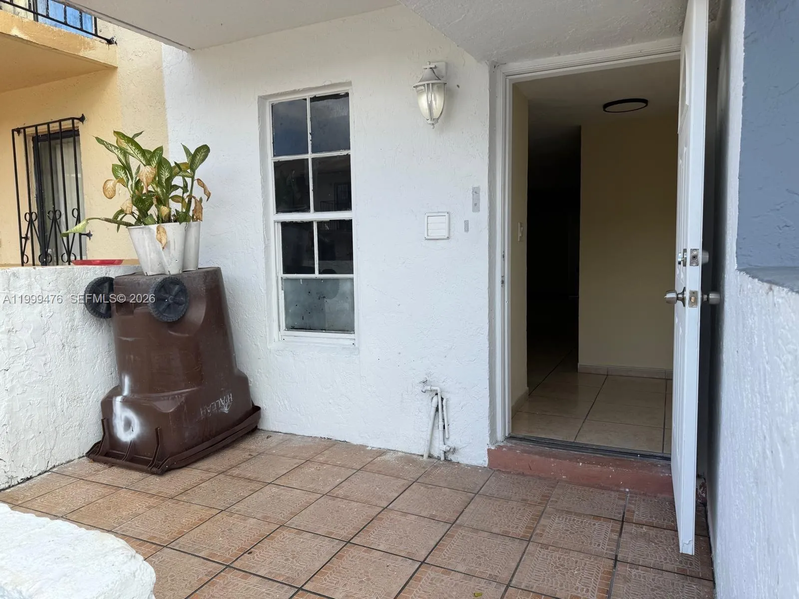 2310 W 60th St 9-g, Hialeah, Florida 33016, Hialeah, Florida 33016, 2 Bedrooms Bedrooms, ,1 BathroomBathrooms,Residential Lease,For Rent,2310 W 60th St 9-g, Hialeah, Florida 33016,A11999476
