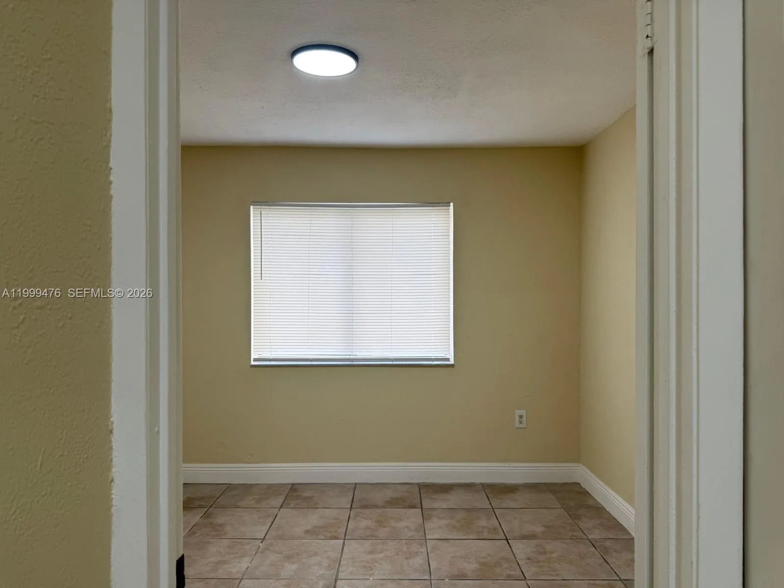 2310 W 60th St 9-g, Hialeah, Florida 33016, Hialeah, Florida 33016, 2 Bedrooms Bedrooms, ,1 BathroomBathrooms,Residential Lease,For Rent,2310 W 60th St 9-g, Hialeah, Florida 33016,A11999476