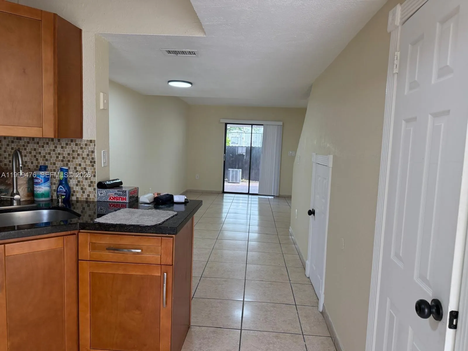 2310 W 60th St 9-g, Hialeah, Florida 33016, Hialeah, Florida 33016, 2 Bedrooms Bedrooms, ,1 BathroomBathrooms,Residential Lease,For Rent,2310 W 60th St 9-g, Hialeah, Florida 33016,A11999476