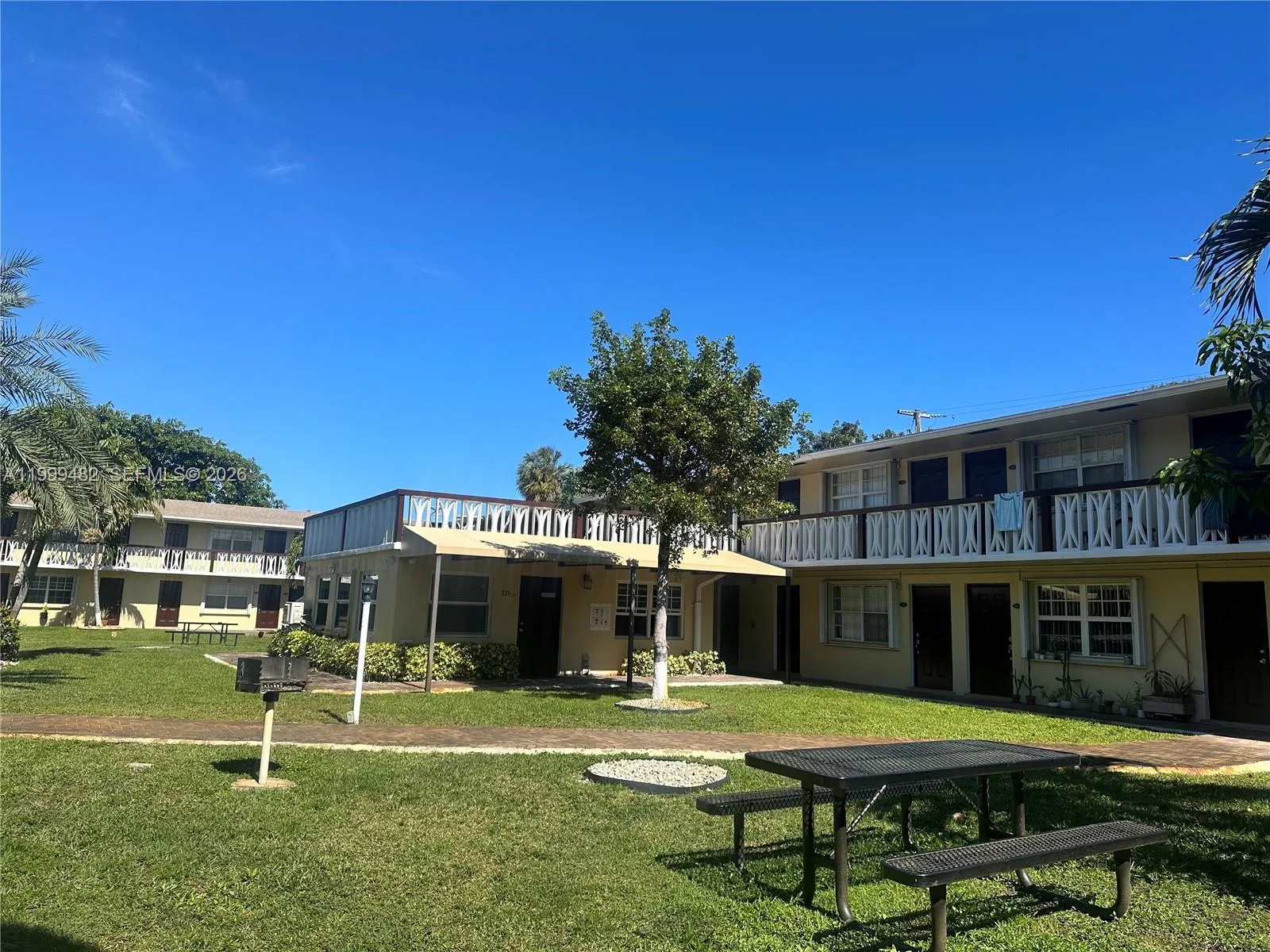 2900 Ne 17th Ave 209, Pompano Beach, Florida 33064, Pompano Beach, Florida 33064, 1 Bedroom Bedrooms, ,1 BathroomBathrooms,Residential Lease,For Rent,2900 Ne 17th Ave 209, Pompano Beach, Florida 33064,A11999482