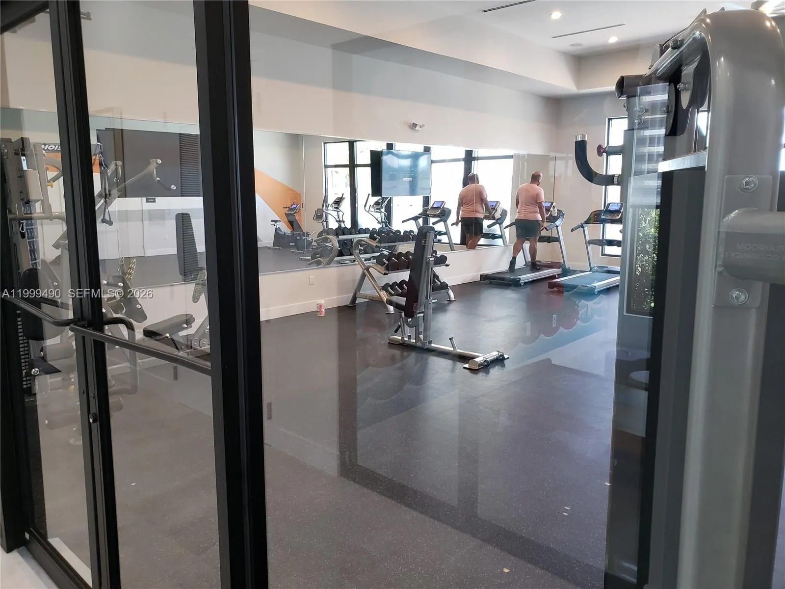 949 Ne 211th St, Miami, Florida 33179, Miami, Florida 33179, 3 Bedrooms Bedrooms, ,2 BathroomsBathrooms,Residential Lease,For Rent,949 Ne 211th St, Miami, Florida 33179,A11999490