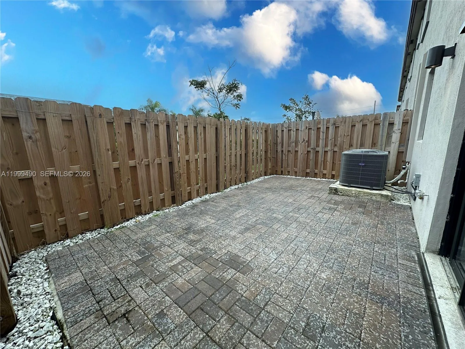 949 Ne 211th St, Miami, Florida 33179, Miami, Florida 33179, 3 Bedrooms Bedrooms, ,2 BathroomsBathrooms,Residential Lease,For Rent,949 Ne 211th St, Miami, Florida 33179,A11999490