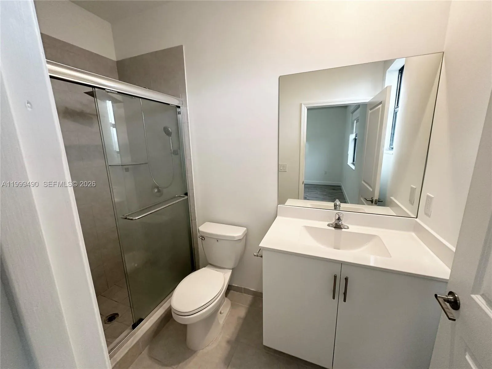 949 Ne 211th St, Miami, Florida 33179, Miami, Florida 33179, 3 Bedrooms Bedrooms, ,2 BathroomsBathrooms,Residential Lease,For Rent,949 Ne 211th St, Miami, Florida 33179,A11999490