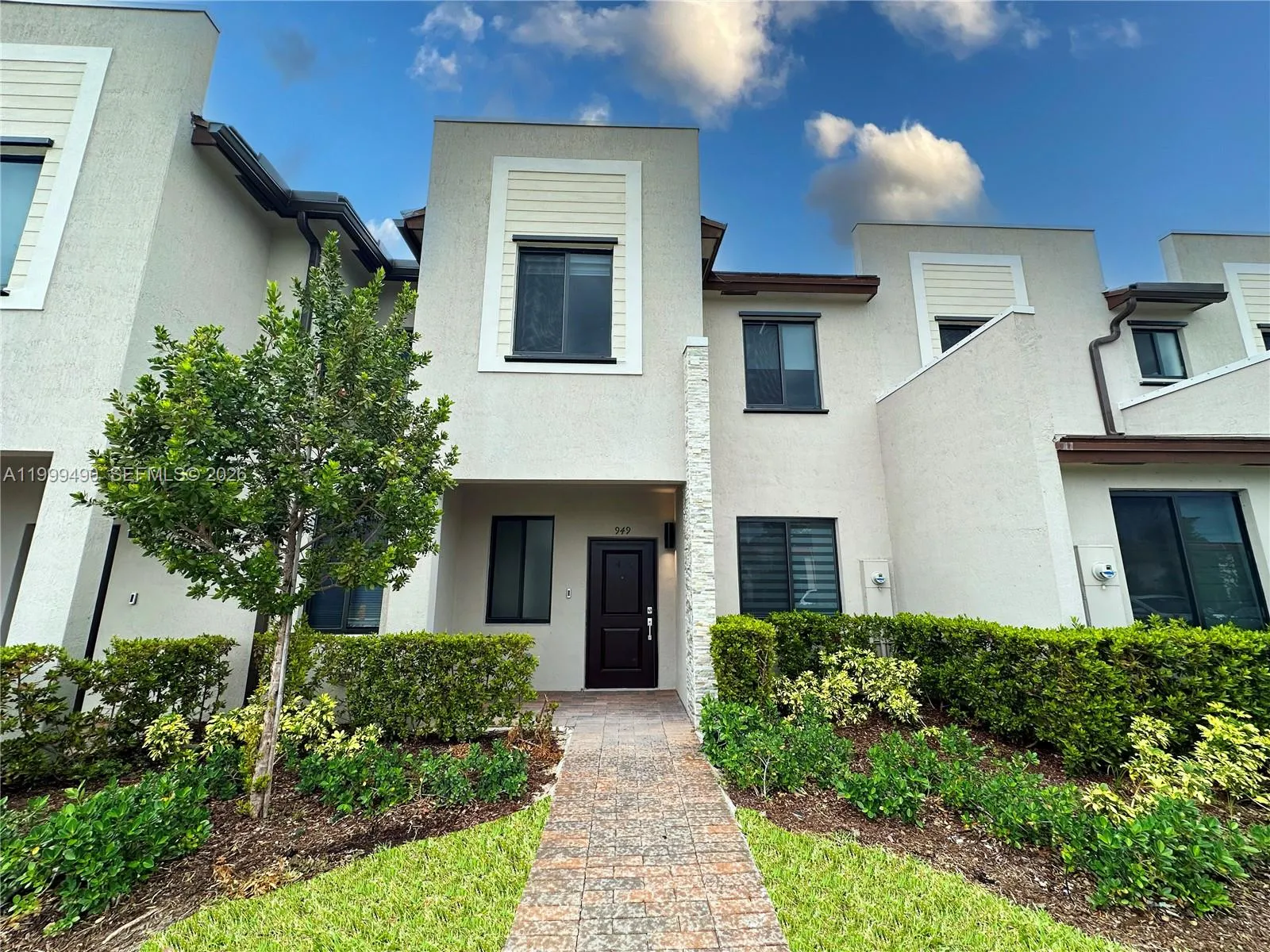 949 Ne 211th St, Miami, Florida 33179, Miami, Florida 33179, 3 Bedrooms Bedrooms, ,2 BathroomsBathrooms,Residential Lease,For Rent,949 Ne 211th St, Miami, Florida 33179,A11999490 949 Ne 211th St, Miami, Florida 33179, Miami, Florida 33179, 3 Bedrooms Bedrooms, ,2 BathroomsBathrooms,Residential Lease,For Rent,949 Ne 211th St, Miami, Florida 33179,A11999490