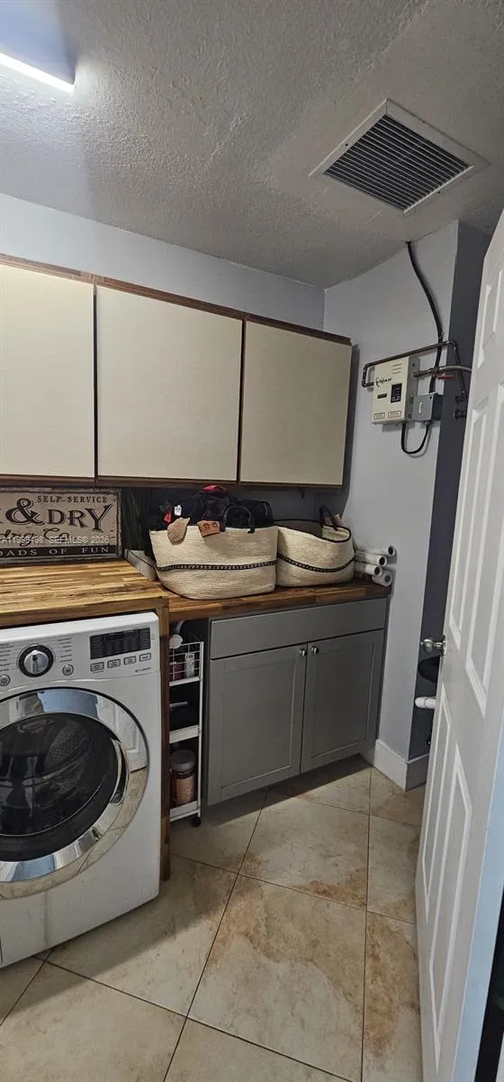 3110 Sw 4th St, Deerfield Beach, Florida 33442, Deerfield Beach, Florida 33442, 3 Bedrooms Bedrooms, ,2 BathroomsBathrooms,Residential,For Sale,3110 Sw 4th St, Deerfield Beach, Florida 33442,A11999498