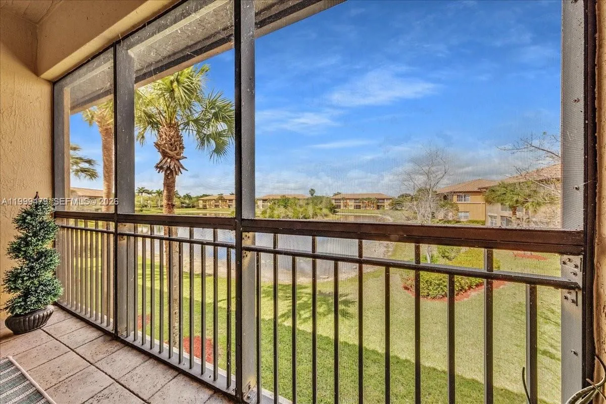 8275 Nw 127th Ln 34-f, Parkland, Florida 33076, Parkland, Florida 33076, 3 Bedrooms Bedrooms, ,2 BathroomsBathrooms,Residential,For Sale,8275 Nw 127th Ln 34-f, Parkland, Florida 33076,A11999479