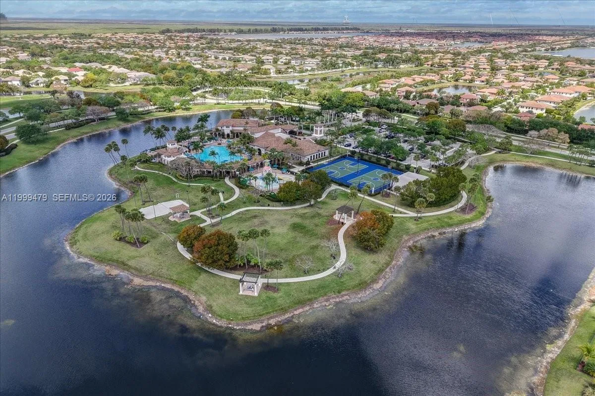 8275 Nw 127th Ln 34-f, Parkland, Florida 33076, Parkland, Florida 33076, 3 Bedrooms Bedrooms, ,2 BathroomsBathrooms,Residential,For Sale,8275 Nw 127th Ln 34-f, Parkland, Florida 33076,A11999479