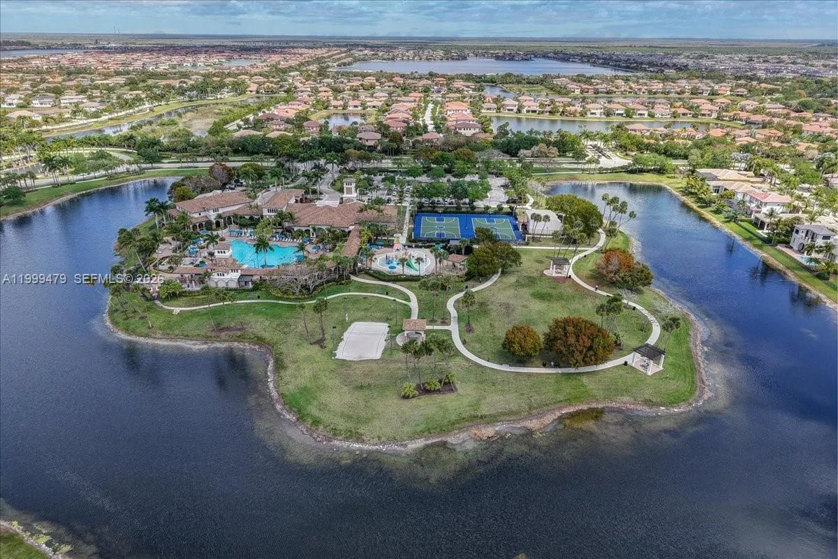 8275 Nw 127th Ln 34-f, Parkland, Florida 33076, Parkland, Florida 33076, 3 Bedrooms Bedrooms, ,2 BathroomsBathrooms,Residential,For Sale,8275 Nw 127th Ln 34-f, Parkland, Florida 33076,A11999479
