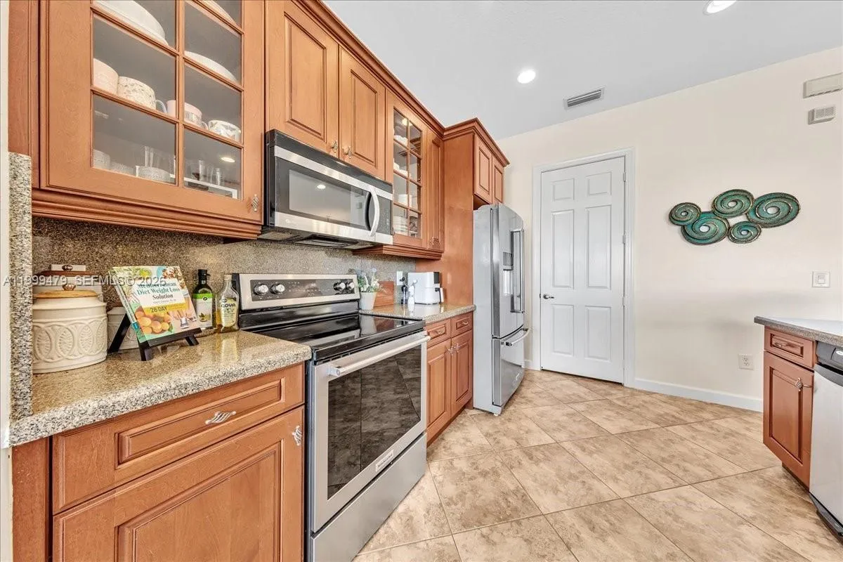 8275 Nw 127th Ln 34-f, Parkland, Florida 33076, Parkland, Florida 33076, 3 Bedrooms Bedrooms, ,2 BathroomsBathrooms,Residential,For Sale,8275 Nw 127th Ln 34-f, Parkland, Florida 33076,A11999479