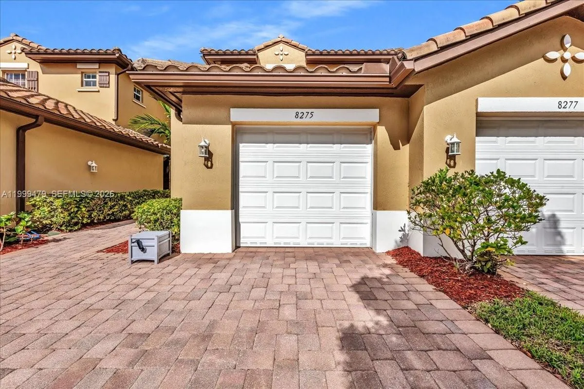 8275 Nw 127th Ln 34-f, Parkland, Florida 33076, Parkland, Florida 33076, 3 Bedrooms Bedrooms, ,2 BathroomsBathrooms,Residential,For Sale,8275 Nw 127th Ln 34-f, Parkland, Florida 33076,A11999479