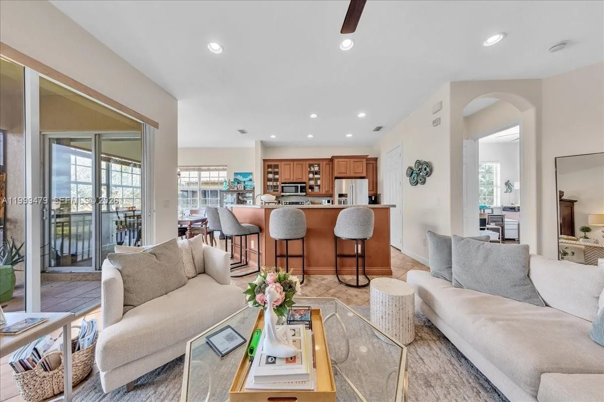 8275 Nw 127th Ln 34-f, Parkland, Florida 33076, Parkland, Florida 33076, 3 Bedrooms Bedrooms, ,2 BathroomsBathrooms,Residential,For Sale,8275 Nw 127th Ln 34-f, Parkland, Florida 33076,A11999479