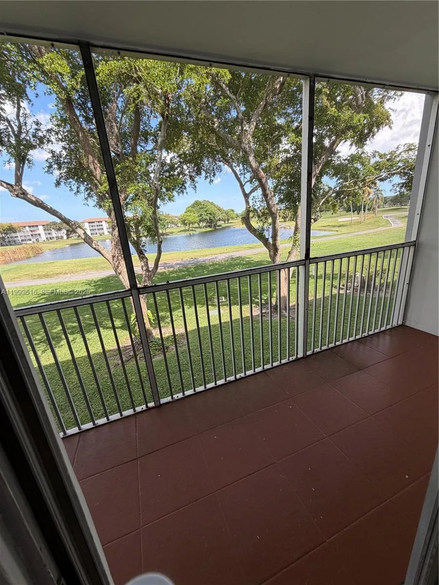 301 Sw 135th Ave 209c, Pembroke Pines, Florida 330, Pembroke Pines, Florida 33027, 1 Bedroom Bedrooms, ,1 BathroomBathrooms,Residential Lease,For Rent,301 Sw 135th Ave 209c, Pembroke Pines, Florida 330,A11999516