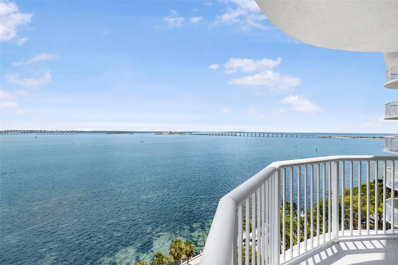 1420 Brickell Bay Dr 1401a, Miami, Florida 33131, Miami, Florida 33131, 3 Bedrooms Bedrooms, ,2 BathroomsBathrooms,Residential Lease,For Rent,1420 Brickell Bay Dr 1401a, Miami, Florida 33131,A11999517