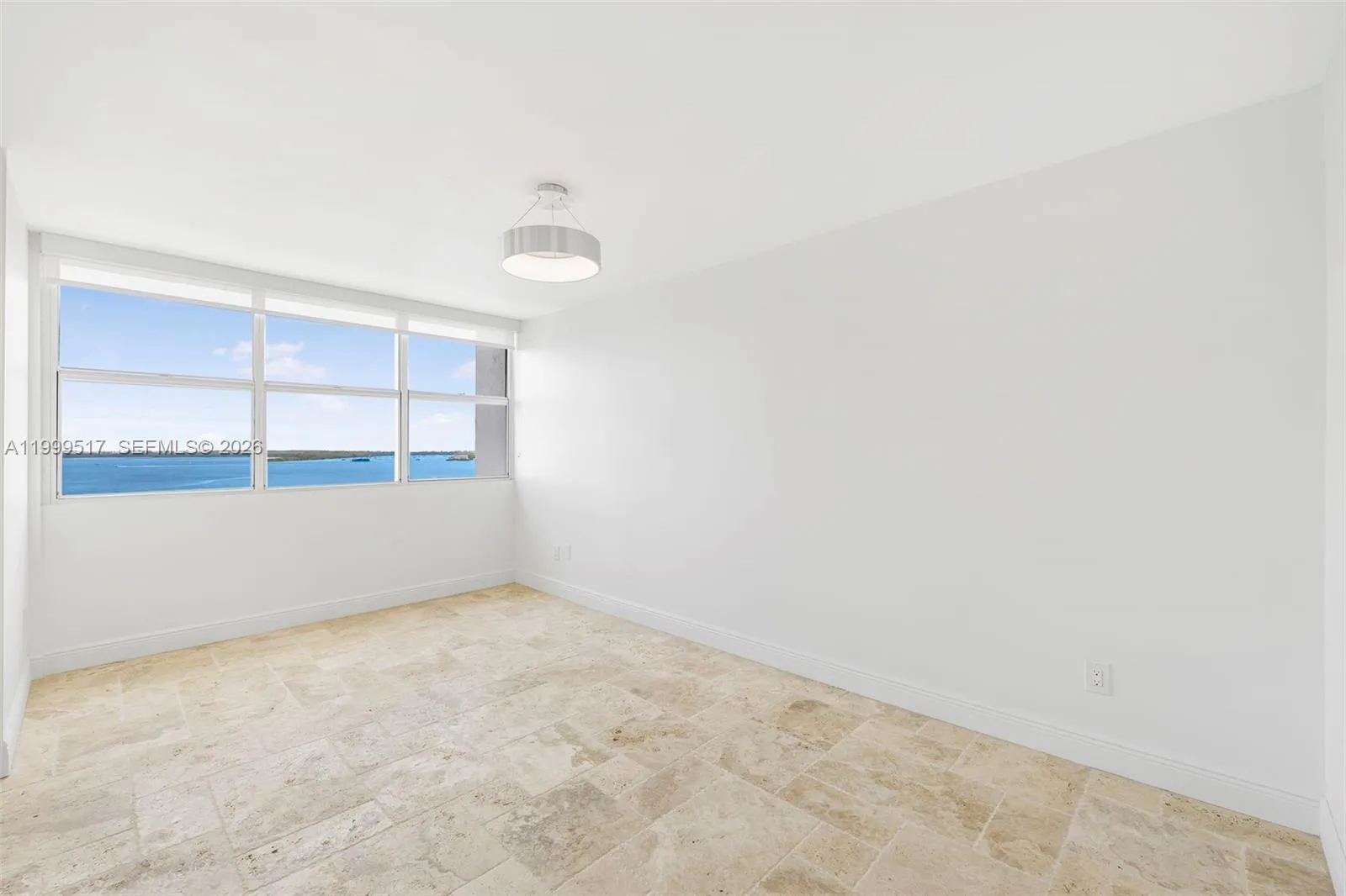 1420 Brickell Bay Dr 1401a, Miami, Florida 33131, Miami, Florida 33131, 3 Bedrooms Bedrooms, ,2 BathroomsBathrooms,Residential Lease,For Rent,1420 Brickell Bay Dr 1401a, Miami, Florida 33131,A11999517