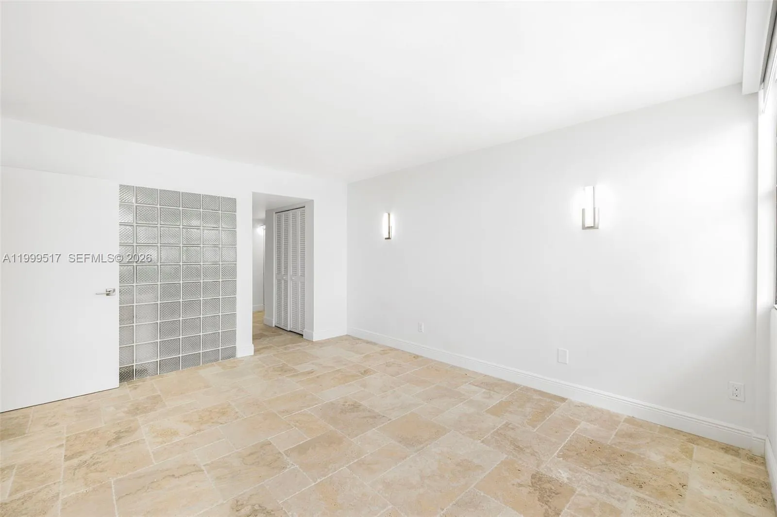 1420 Brickell Bay Dr 1401a, Miami, Florida 33131, Miami, Florida 33131, 3 Bedrooms Bedrooms, ,2 BathroomsBathrooms,Residential Lease,For Rent,1420 Brickell Bay Dr 1401a, Miami, Florida 33131,A11999517