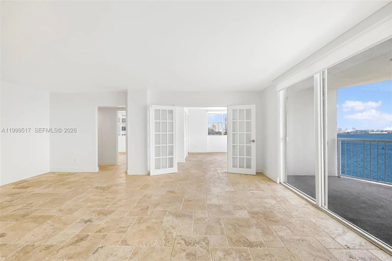 1420 Brickell Bay Dr 1401a, Miami, Florida 33131, Miami, Florida 33131, 3 Bedrooms Bedrooms, ,2 BathroomsBathrooms,Residential Lease,For Rent,1420 Brickell Bay Dr 1401a, Miami, Florida 33131,A11999517