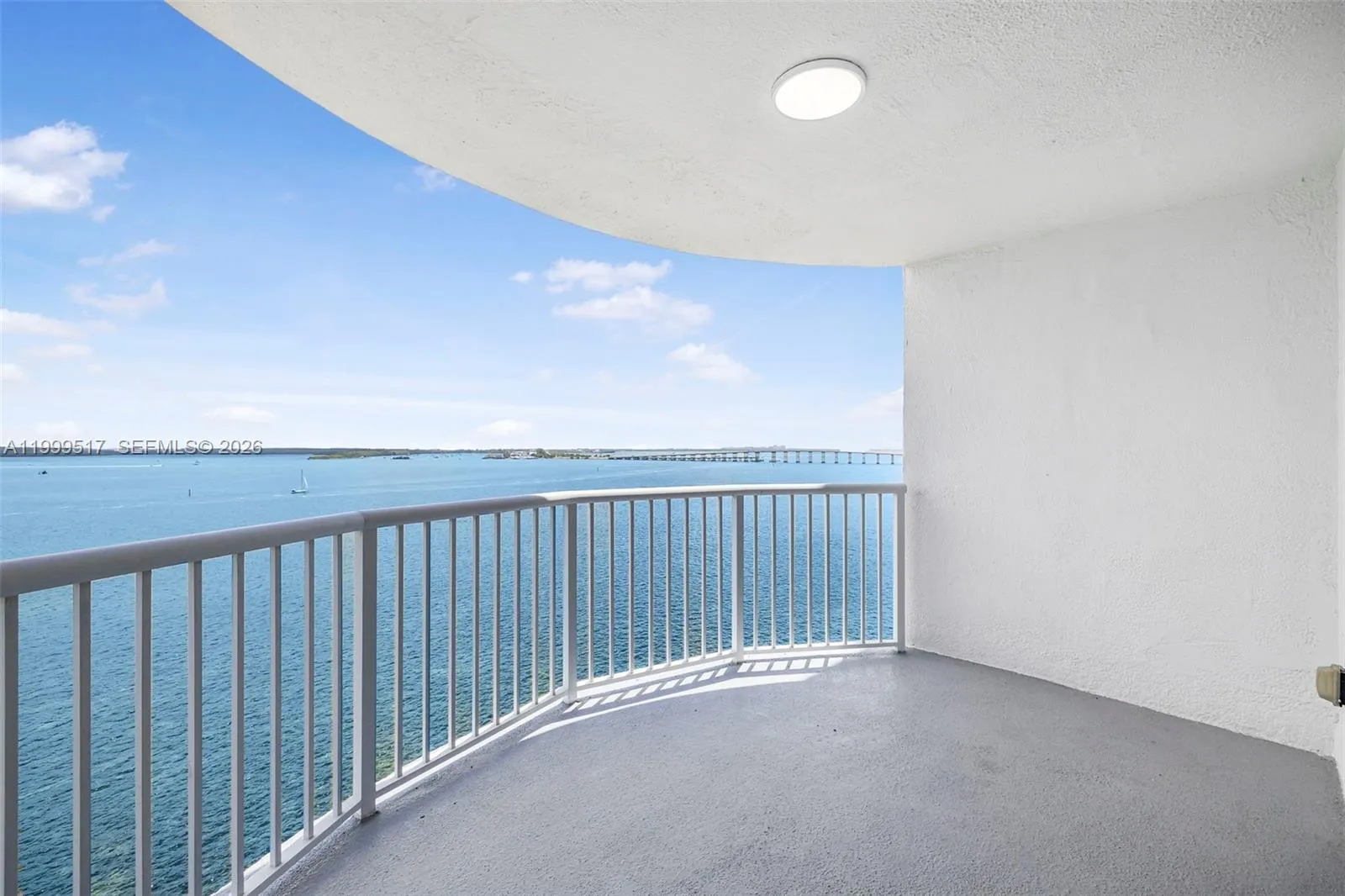 1420 Brickell Bay Dr 1401a, Miami, Florida 33131, Miami, Florida 33131, 3 Bedrooms Bedrooms, ,2 BathroomsBathrooms,Residential Lease,For Rent,1420 Brickell Bay Dr 1401a, Miami, Florida 33131,A11999517