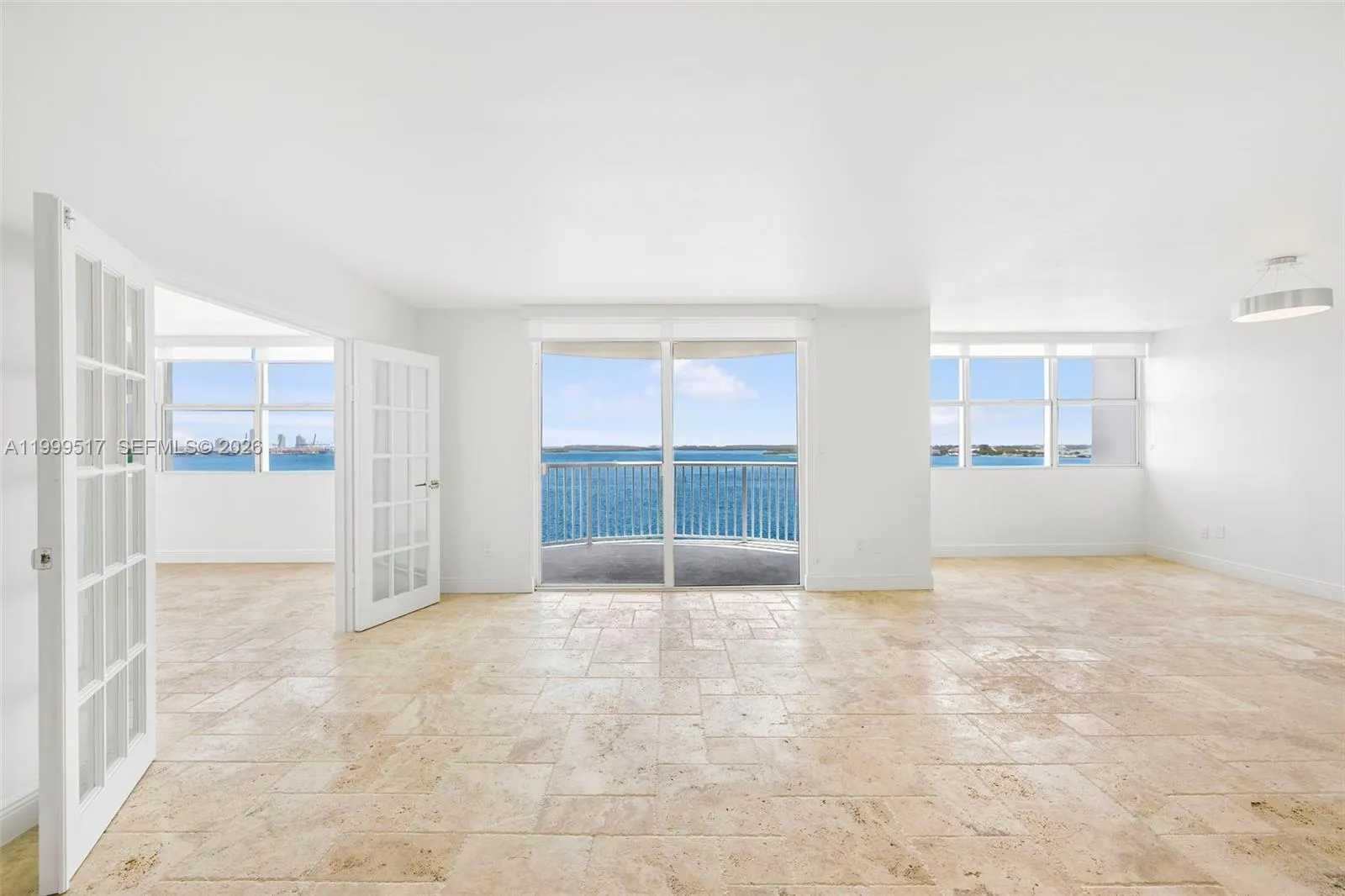 1420 Brickell Bay Dr 1401a, Miami, Florida 33131, Miami, Florida 33131, 3 Bedrooms Bedrooms, ,2 BathroomsBathrooms,Residential Lease,For Rent,1420 Brickell Bay Dr 1401a, Miami, Florida 33131,A11999517