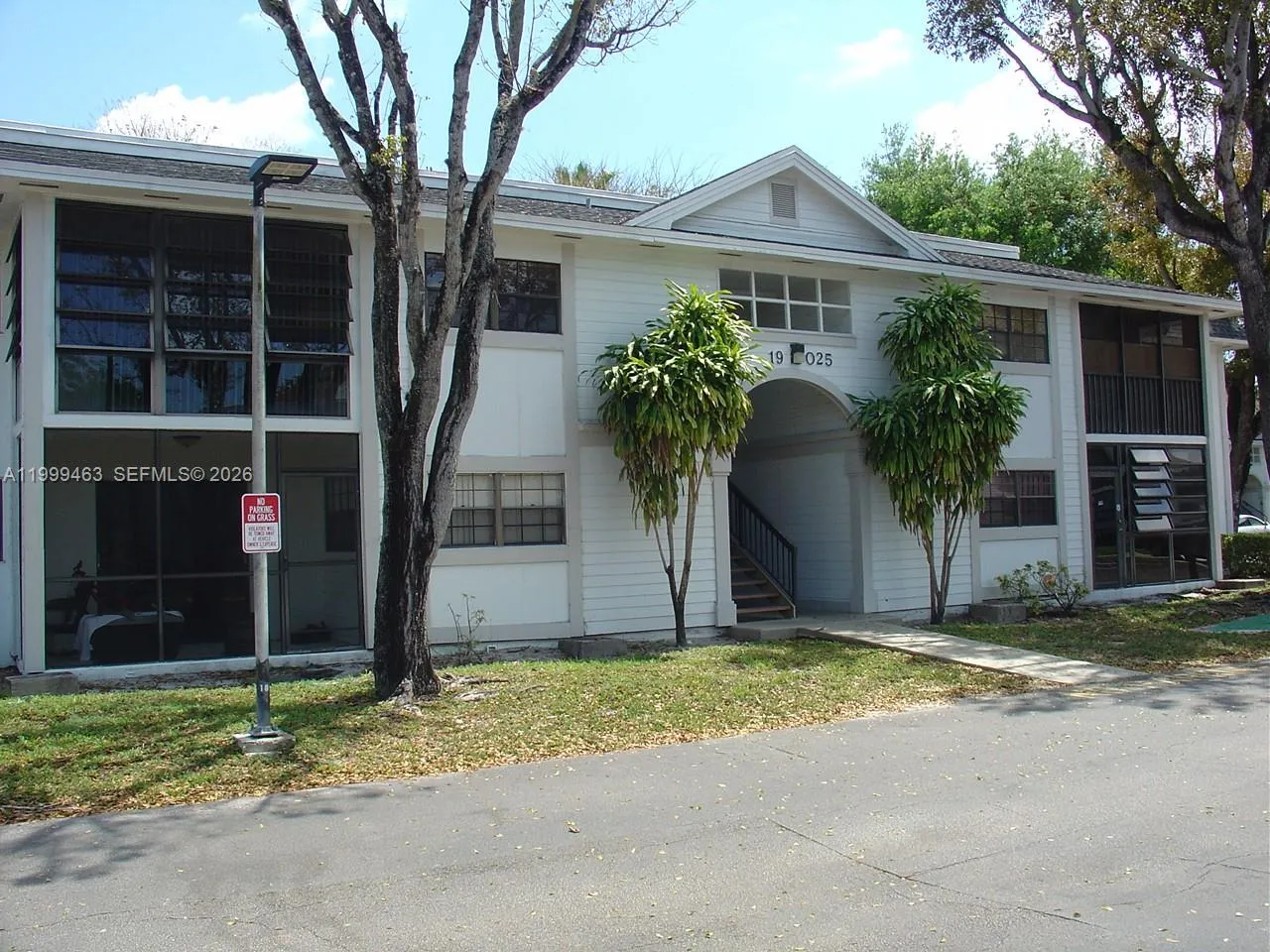19025 Nw 62nd Ave 202, Hialeah, Florida 33015, Hialeah, Florida 33015, 2 Bedrooms Bedrooms, ,2 BathroomsBathrooms,Residential Lease,For Rent,19025 Nw 62nd Ave 202, Hialeah, Florida 33015,A11999463 19025 Nw 62nd Ave 202, Hialeah, Florida 33015, Hialeah, Florida 33015, 2 Bedrooms Bedrooms, ,2 BathroomsBathrooms,Residential Lease,For Rent,19025 Nw 62nd Ave 202, Hialeah, Florida 33015,A11999463