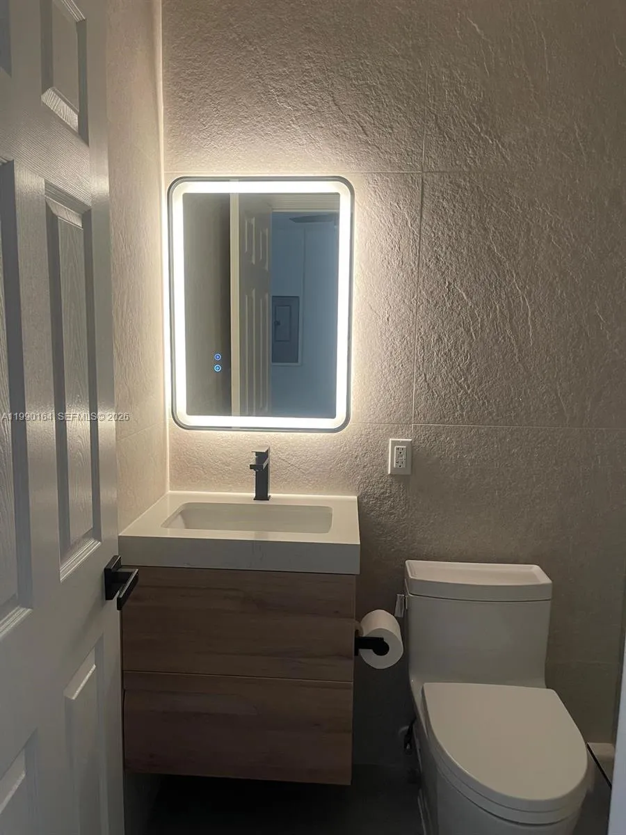 5350 Sw 33rd Ave, Hollywood, Florida 33312, Hollywood, Florida 33312, 4 Bedrooms Bedrooms, ,3 BathroomsBathrooms,Residential Lease,For Rent,5350 Sw 33rd Ave, Hollywood, Florida 33312,A11990164