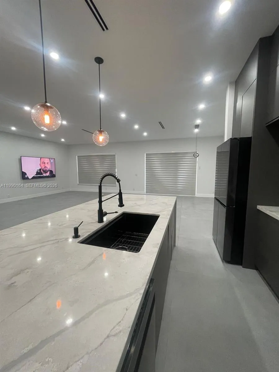 5350 Sw 33rd Ave, Hollywood, Florida 33312, Hollywood, Florida 33312, 4 Bedrooms Bedrooms, ,3 BathroomsBathrooms,Residential Lease,For Rent,5350 Sw 33rd Ave, Hollywood, Florida 33312,A11990164