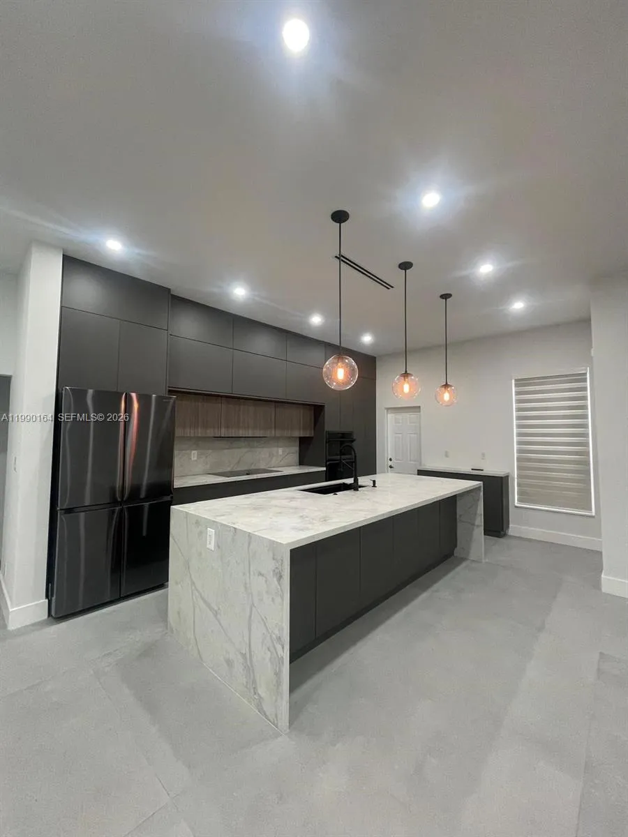 5350 Sw 33rd Ave, Hollywood, Florida 33312, Hollywood, Florida 33312, 4 Bedrooms Bedrooms, ,3 BathroomsBathrooms,Residential Lease,For Rent,5350 Sw 33rd Ave, Hollywood, Florida 33312,A11990164