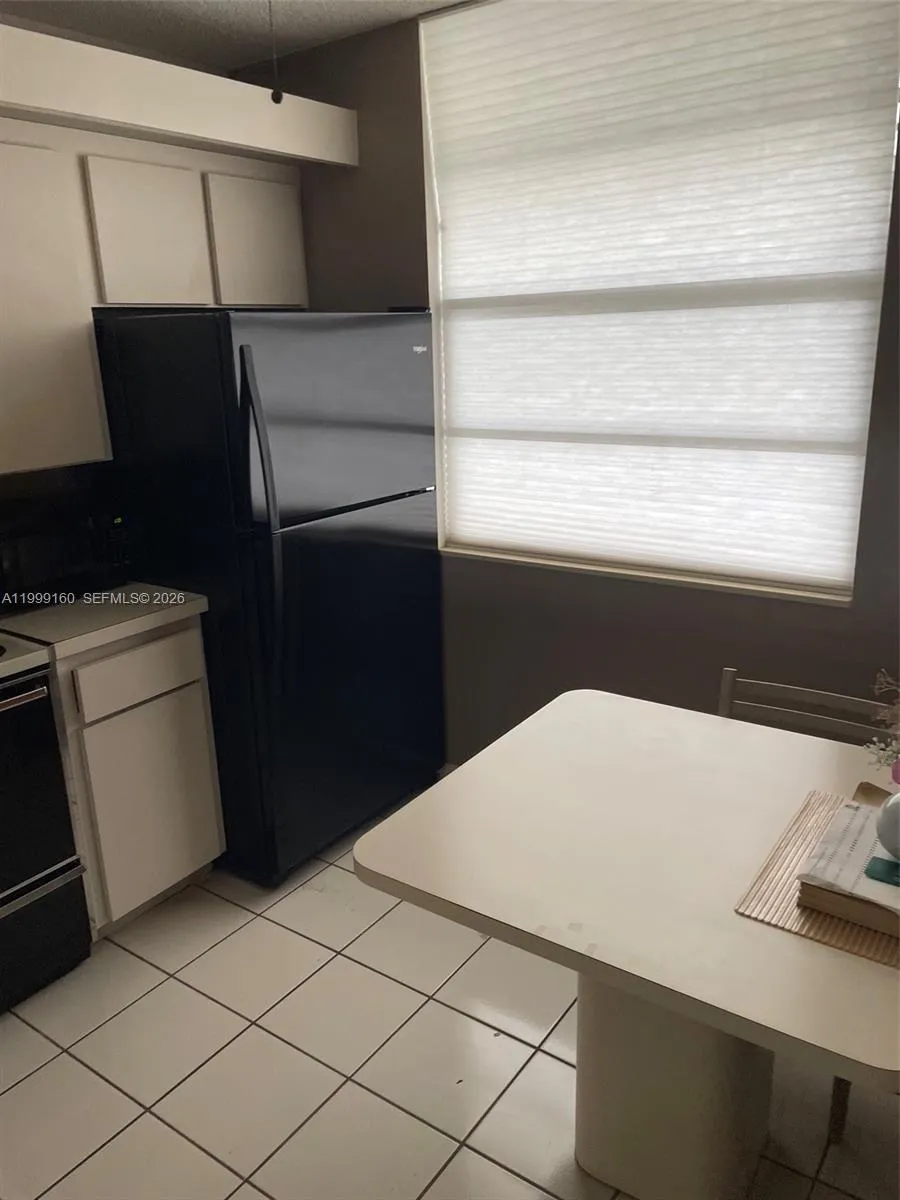 1703 Whitehall Dr 205, Davie, Florida 33324, Davie, Florida 33324, 2 Bedrooms Bedrooms, ,2 BathroomsBathrooms,Residential,For Sale,1703 Whitehall Dr 205, Davie, Florida 33324,A11999160