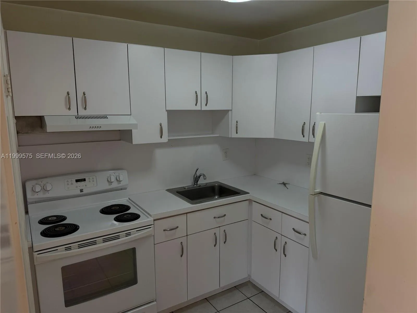 3881 W Flagler St 318, Miami, Florida 33134, Miami, Florida 33134, 2 Bedrooms Bedrooms, ,1 BathroomBathrooms,Residential,For Sale,3881 W Flagler St 318, Miami, Florida 33134,A11999575